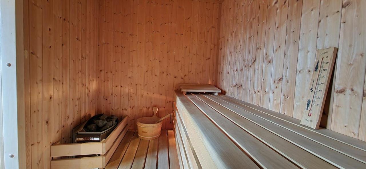 Classic Apartment With Private Sauna In Old Town グダニスク エクステリア 写真